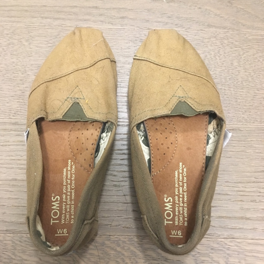 Green Toms. Size 6